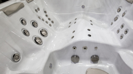 Гидромассажный спа бассейн Hydropool Self Cleaning 790 Platinum